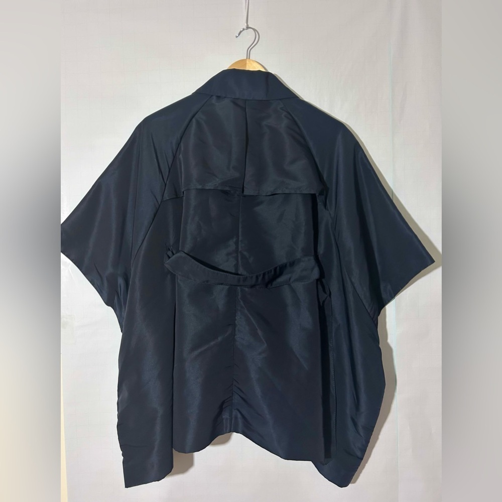 BCBG Paris Women’s Waist Belted Snap Cape Jacket Size 4 dark navyy blue black - Picture 7 of 11